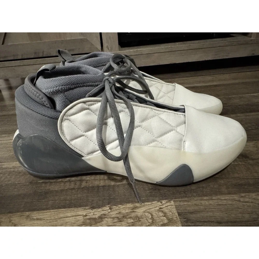 Adidas Harden Volume 7 Chalk White Grey Athletic Shoes Men's Size 12 (IE9257)